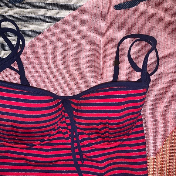 🔥DEAL🔥’MOSCHINO’ swimsuit - Picture 3 of 7